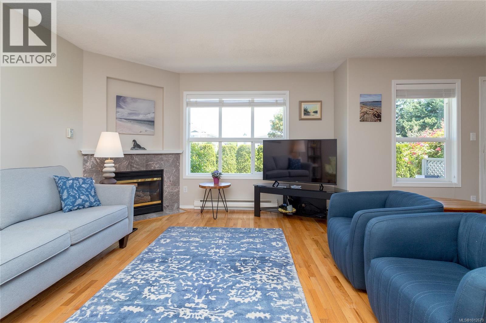 D 10124 Resthaven Drive, Sidney