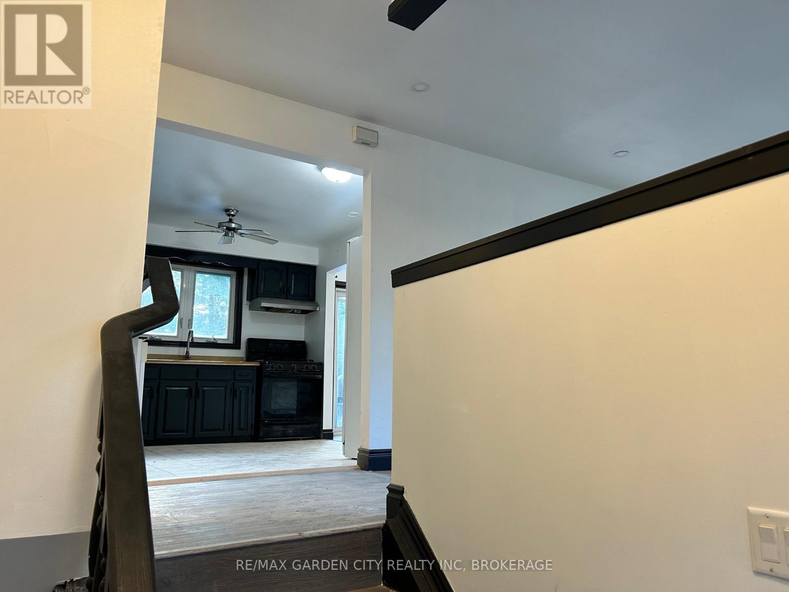 Photo 4 of 53835 Zion Road, Wainfleet ON
