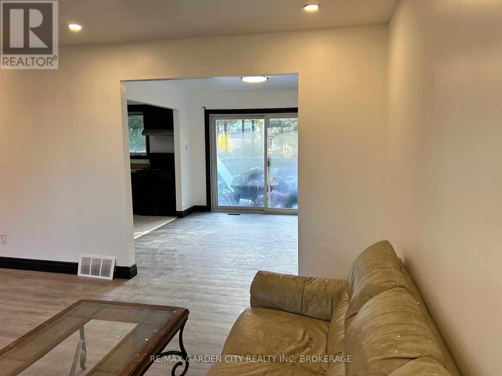 Photo 9 of 53835 Zion Road, Wainfleet ON