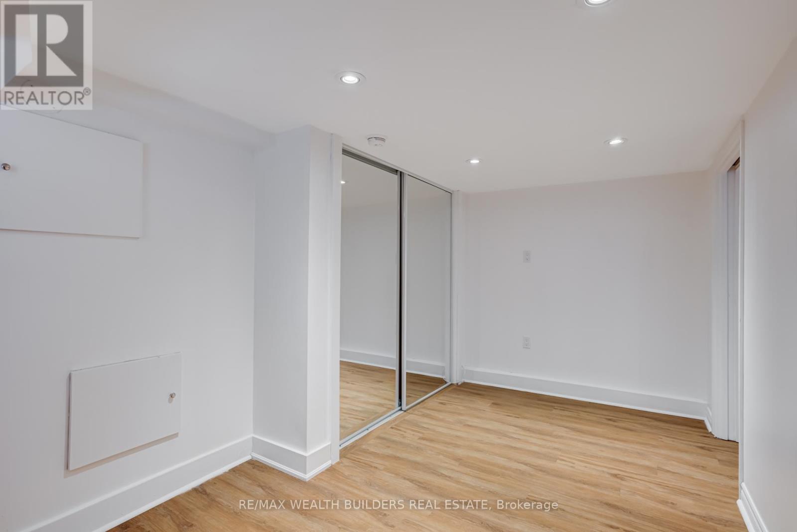 Photo 14 of Basement 80 Marion Street, Toronto ON