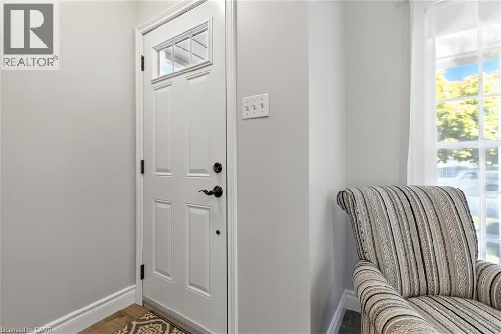 Photo 7 of 53 Wake Robin Drive, Kitchener ON