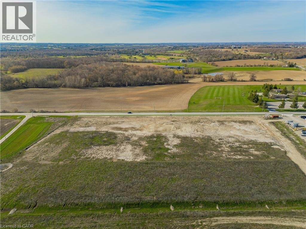 Photo 24 of 1062 Snyders Flats Road, Bloomingdale ON