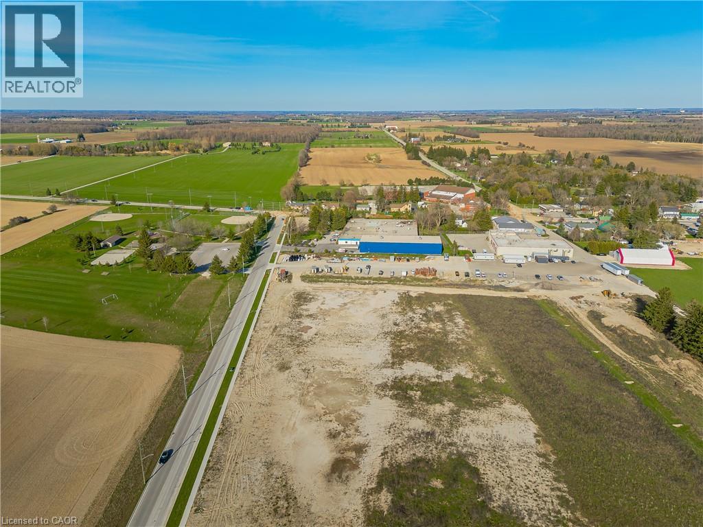 Photo 27 of 1062 Snyders Flats Road, Bloomingdale ON