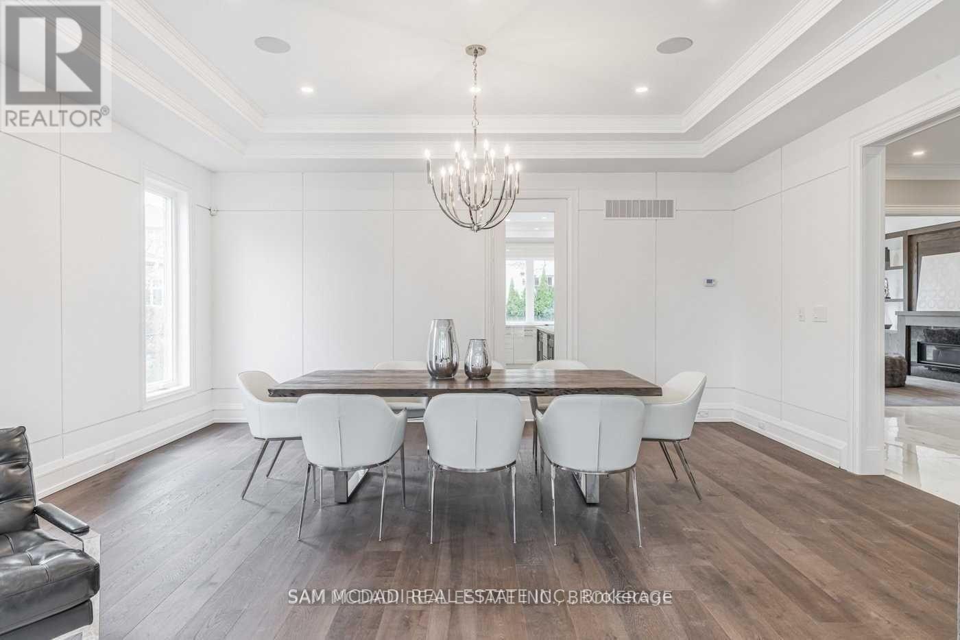 Photo 20 of 577 Indian Road, Mississauga ON