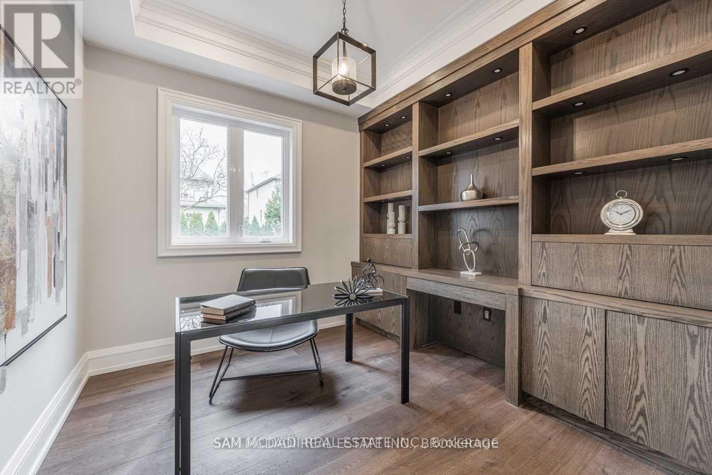 Photo 21 of 577 Indian Road, Mississauga ON