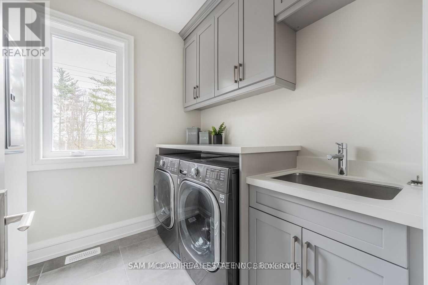 Photo 29 of 577 Indian Road, Mississauga ON