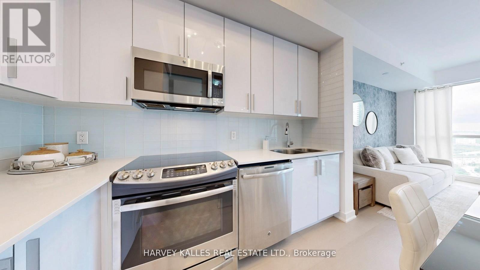 Photo 11 of 4008 2200 Lake Shore Boulevard W, Toronto ON