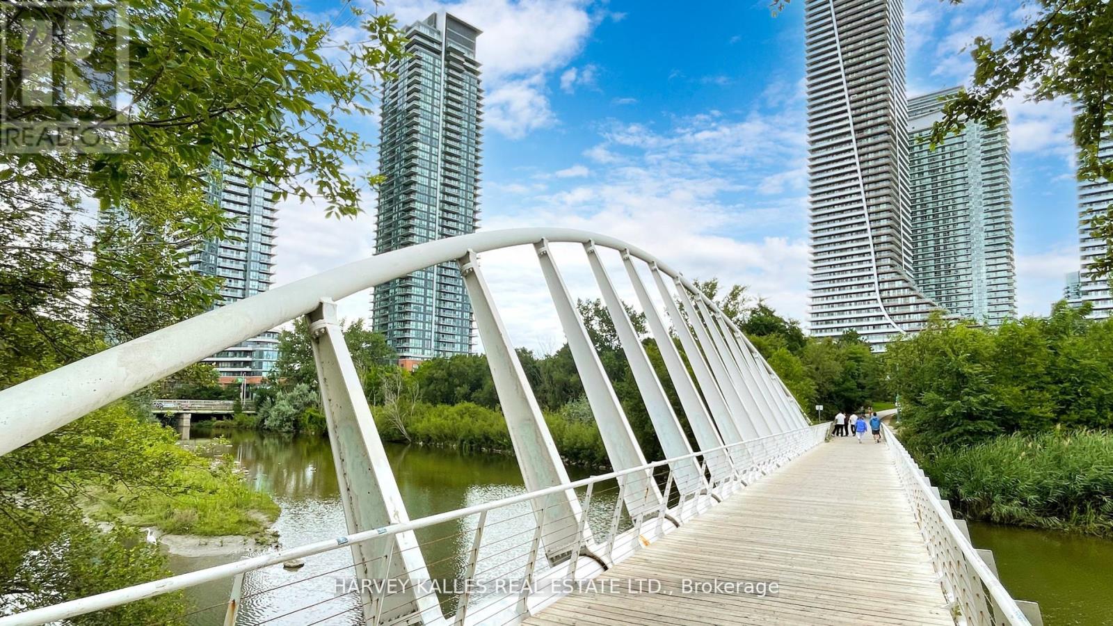 Photo 32 of 4008 2200 Lake Shore Boulevard W, Toronto ON
