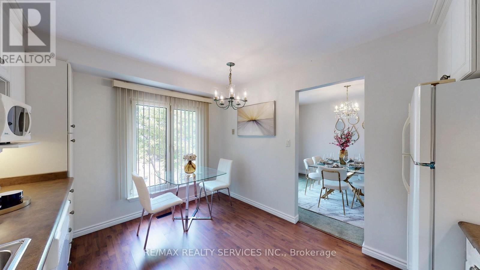 Photo 19 of 27 Glenforest Road, Brampton ON
