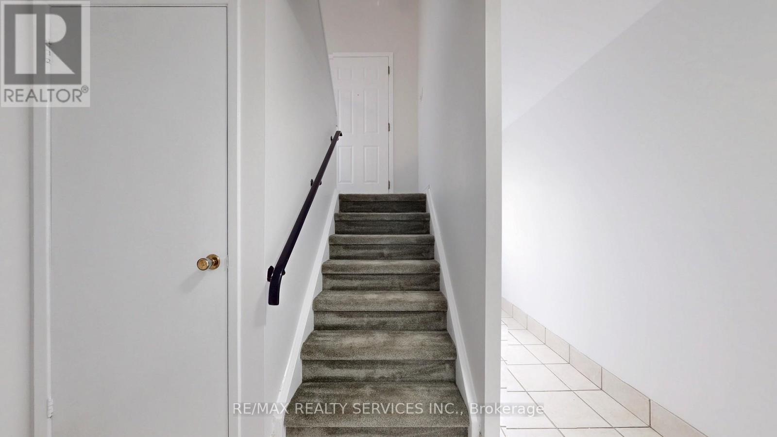 Photo 30 of 27 Glenforest Road, Brampton ON