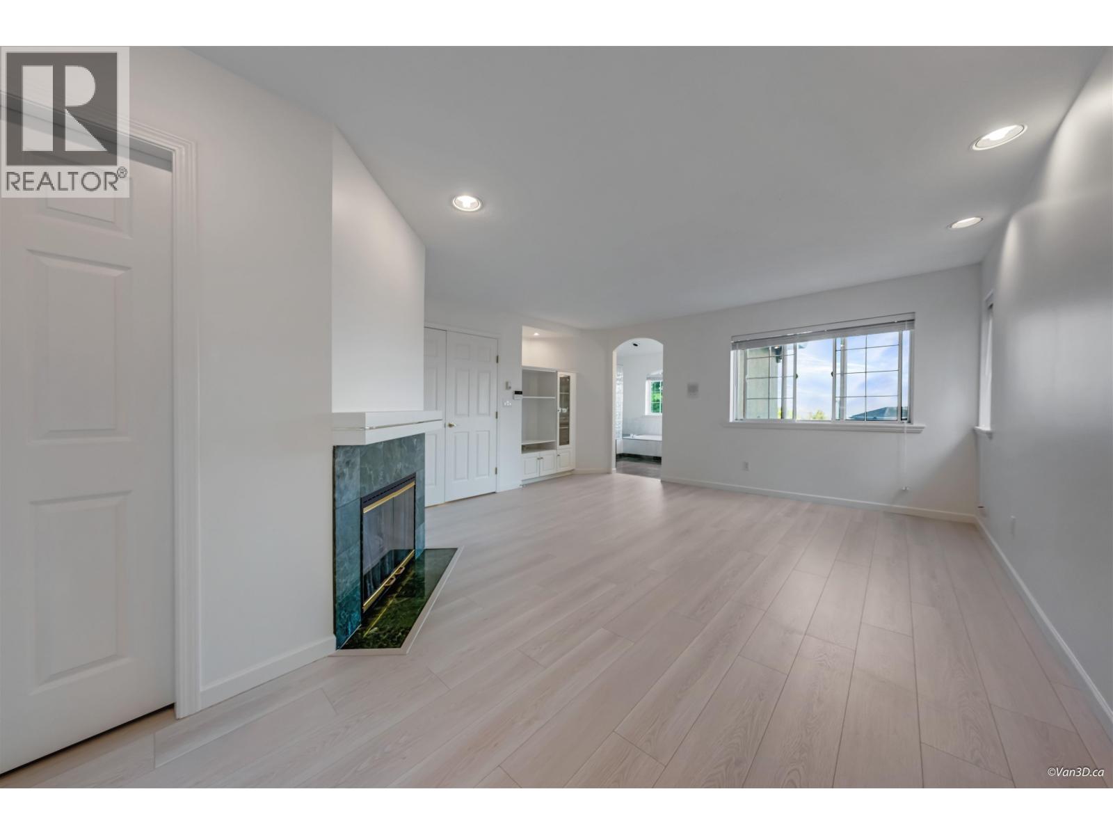 Photo 26 of 1631 Sundew Place, Coquitlam BC