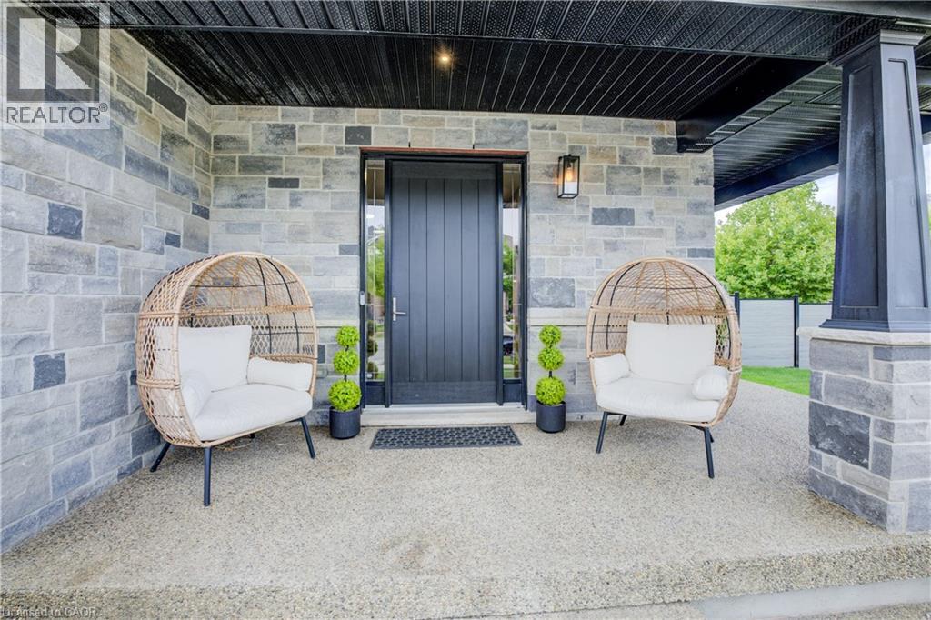 Photo 3 of 11 Deer Creek Street, Kitchener ON