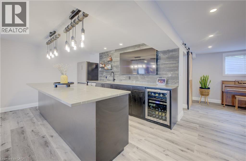 Photo 41 of 11 Deer Creek Street, Kitchener ON