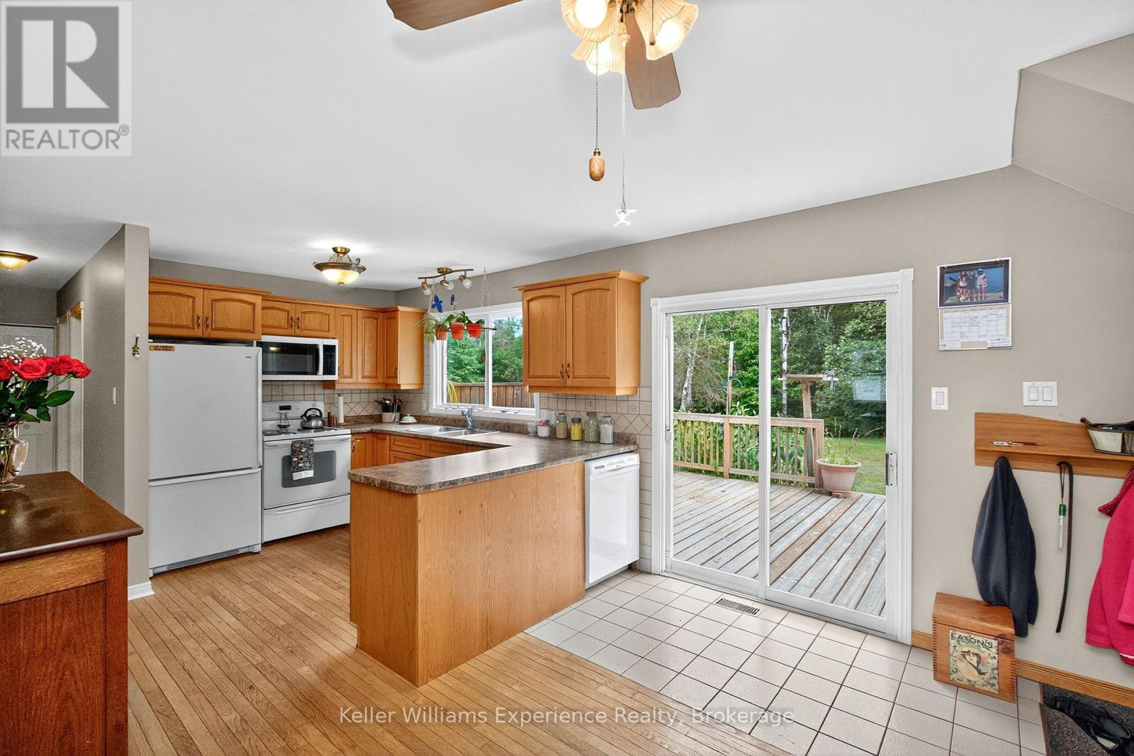 Photo 12 of 12 Kilpper Drive, South River ON
