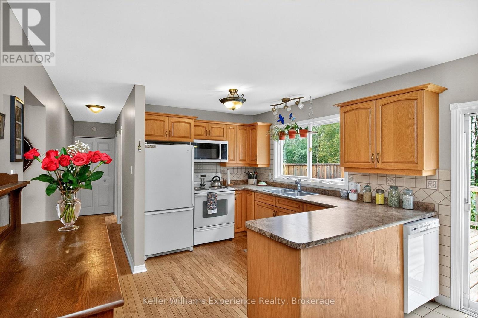 Photo 13 of 12 Kilpper Drive, South River ON