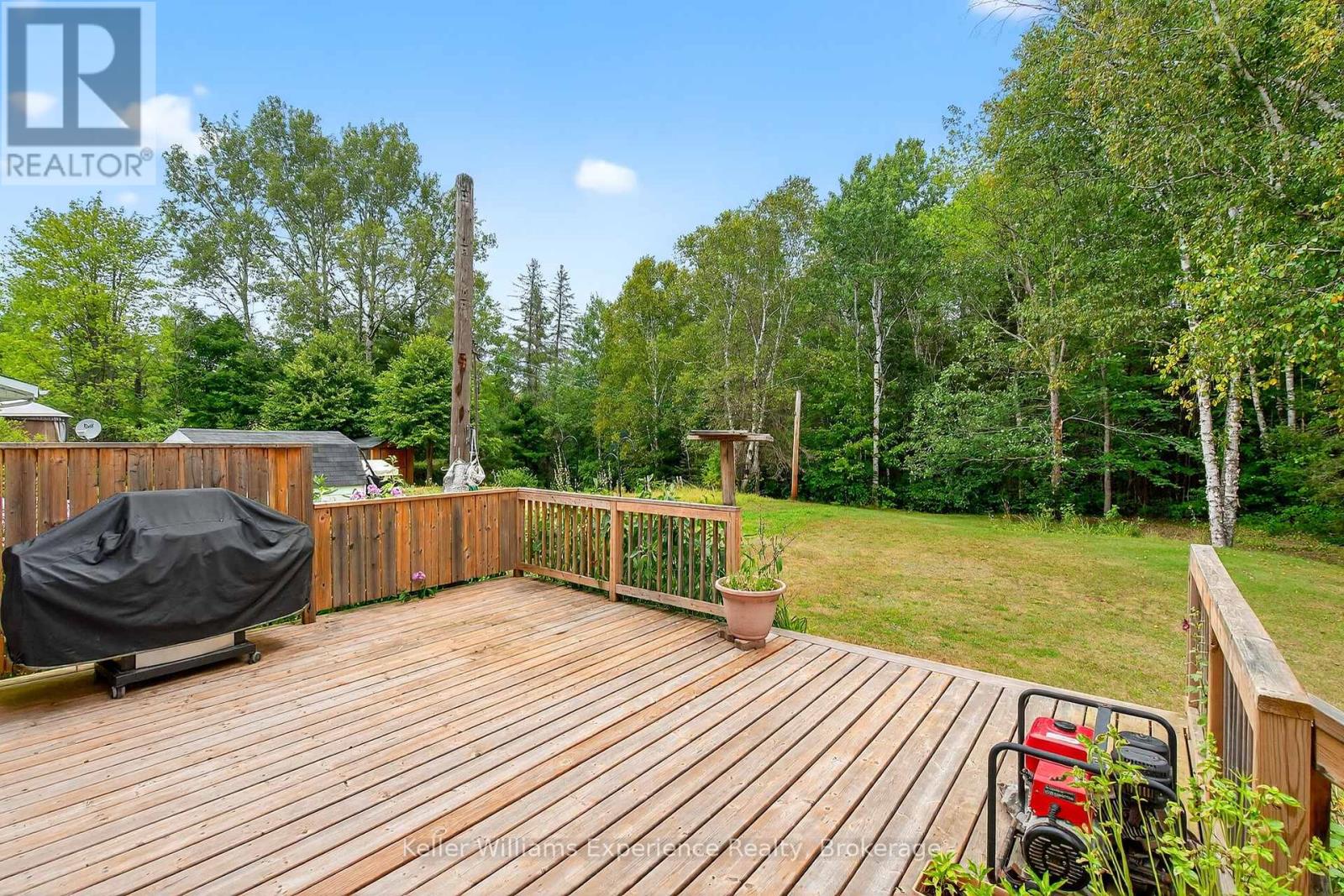 Photo 36 of 12 Kilpper Drive, South River ON