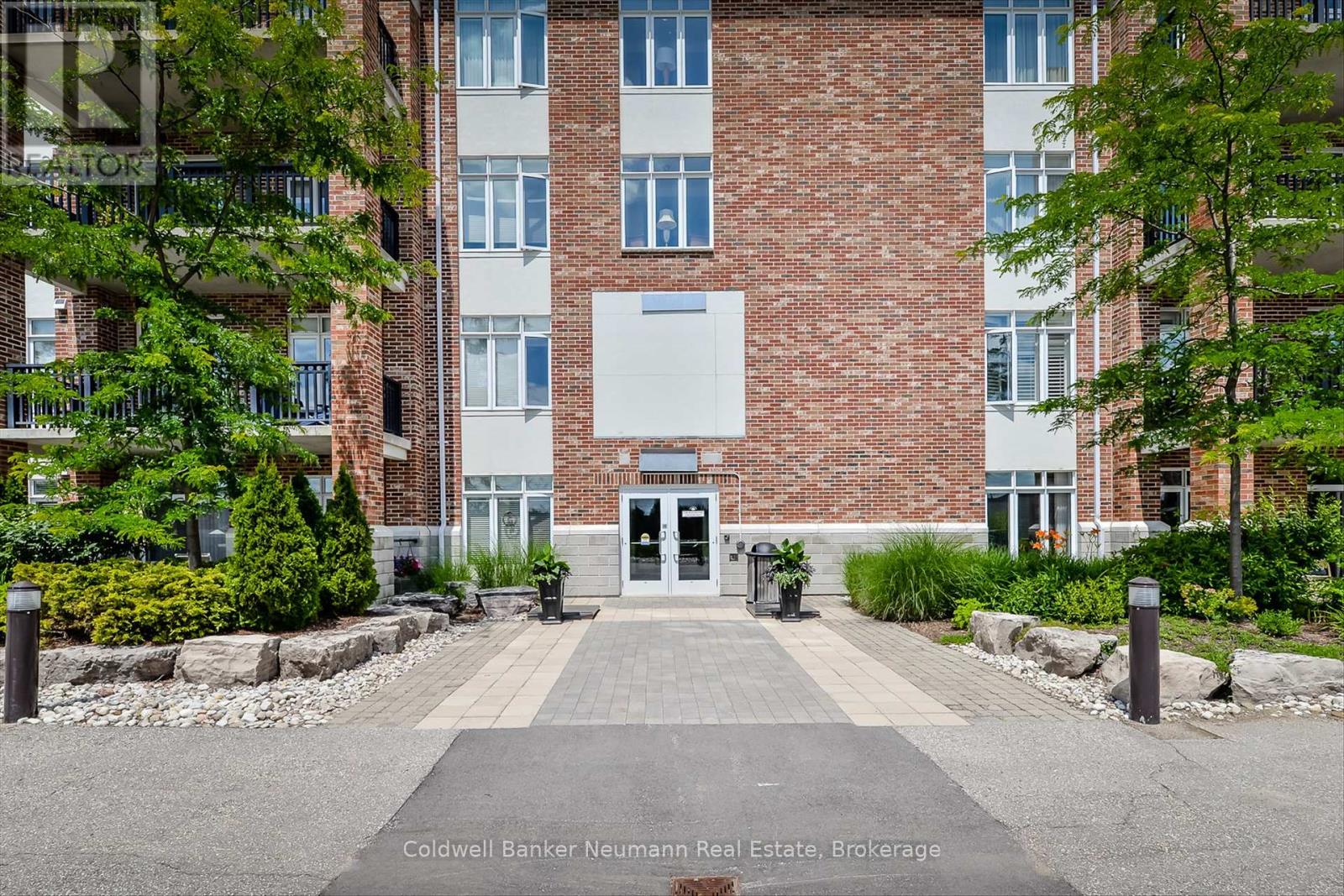 Photo 41 of 404 65 Bayberry Drive, Guelph ON
