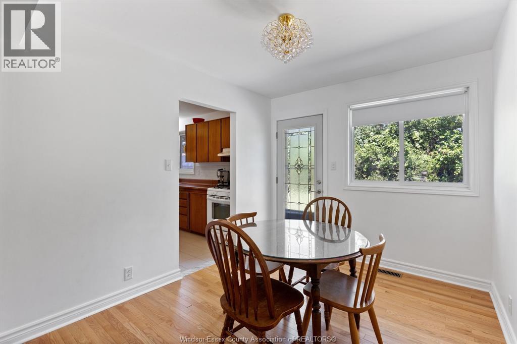 Photo 10 of 1552 Stratford, Windsor ON
