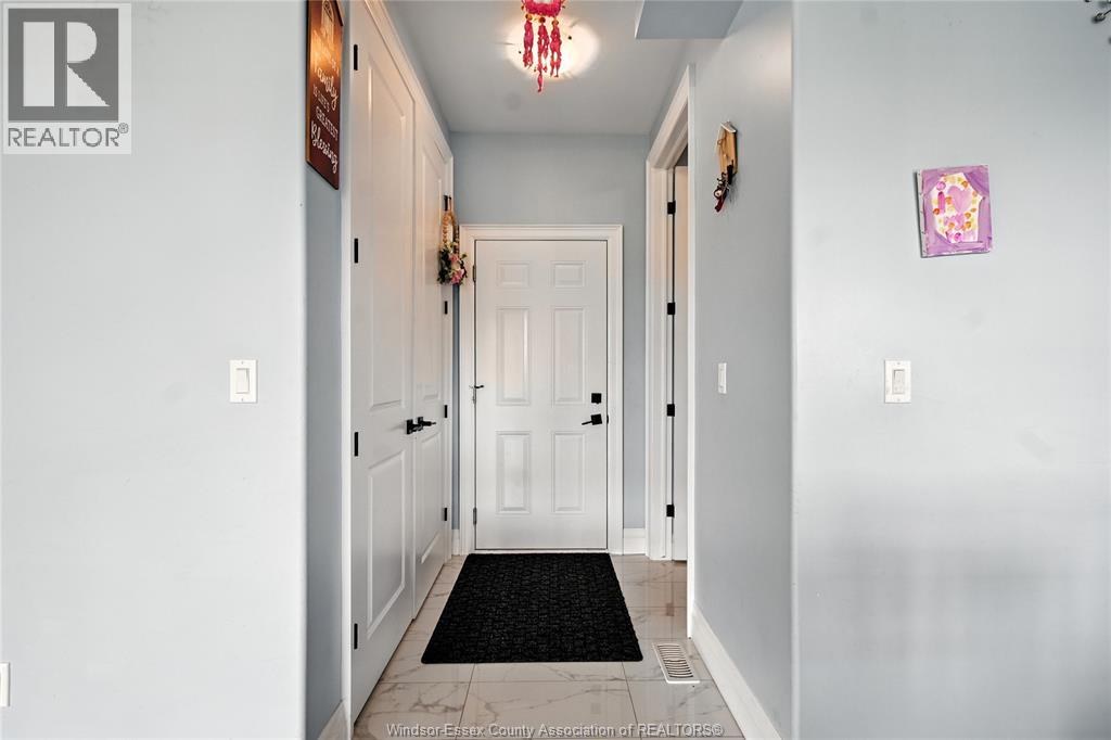 Photo 20 of 518 Veneto Street, Lakeshore ON