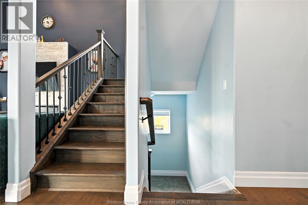 Photo 38 of 518 Veneto Street, Lakeshore ON