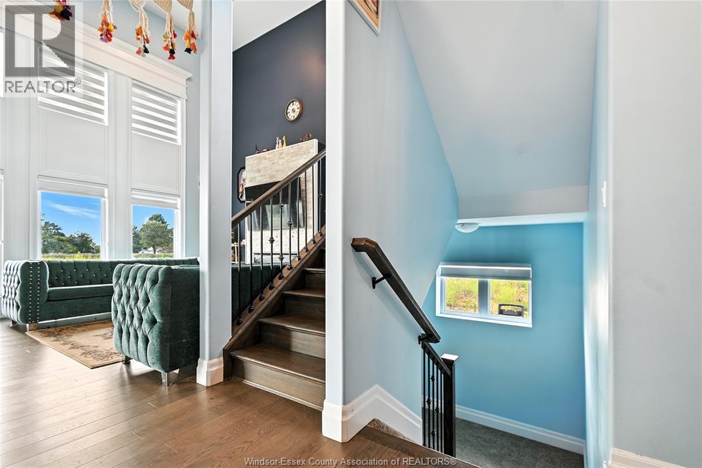 Photo 39 of 518 Veneto Street, Lakeshore ON