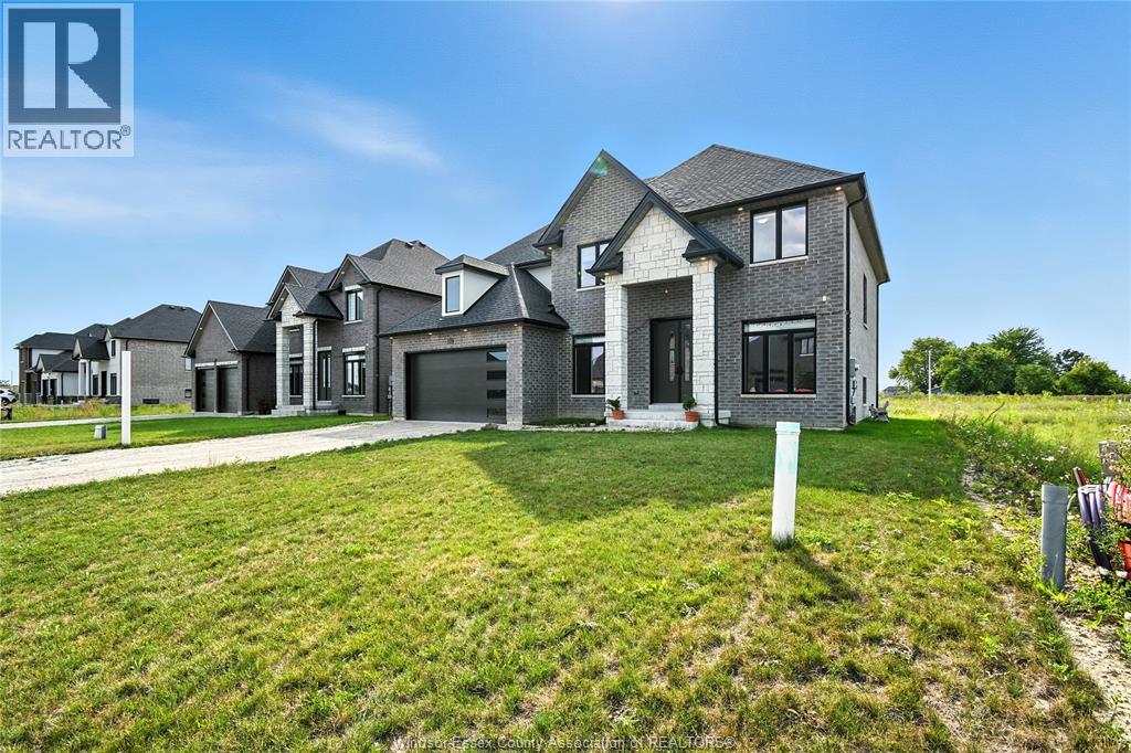 Photo 43 of 518 Veneto Street, Lakeshore ON