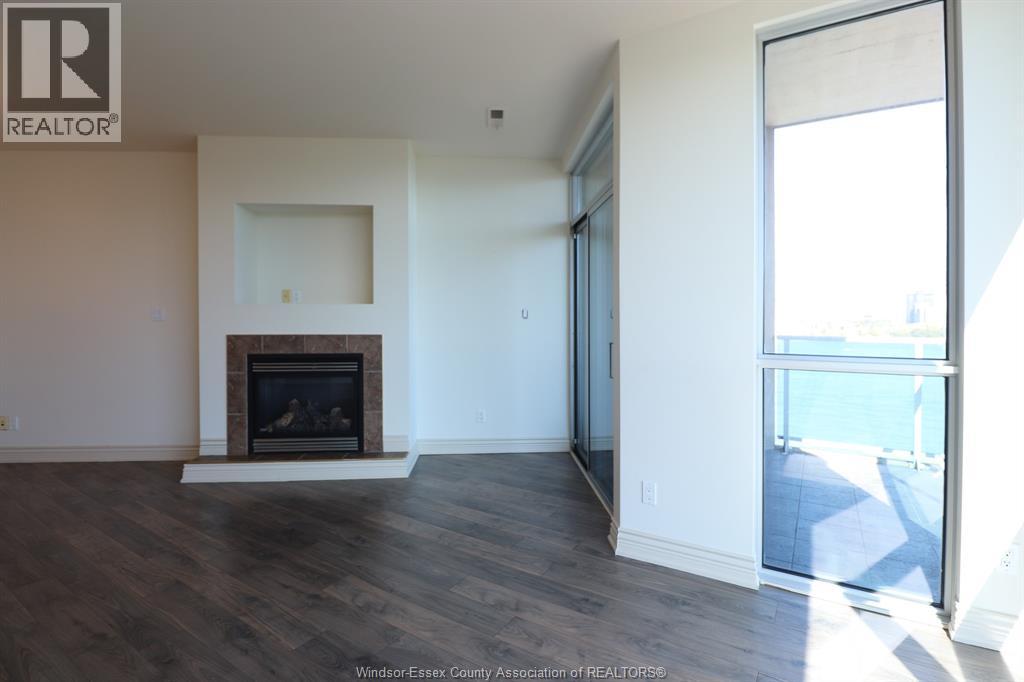 Photo 12 of 1225 Riverside Unit 808, Windsor ON