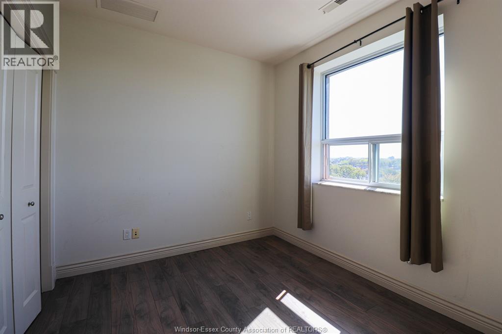 Photo 18 of 1225 Riverside Unit 808, Windsor ON