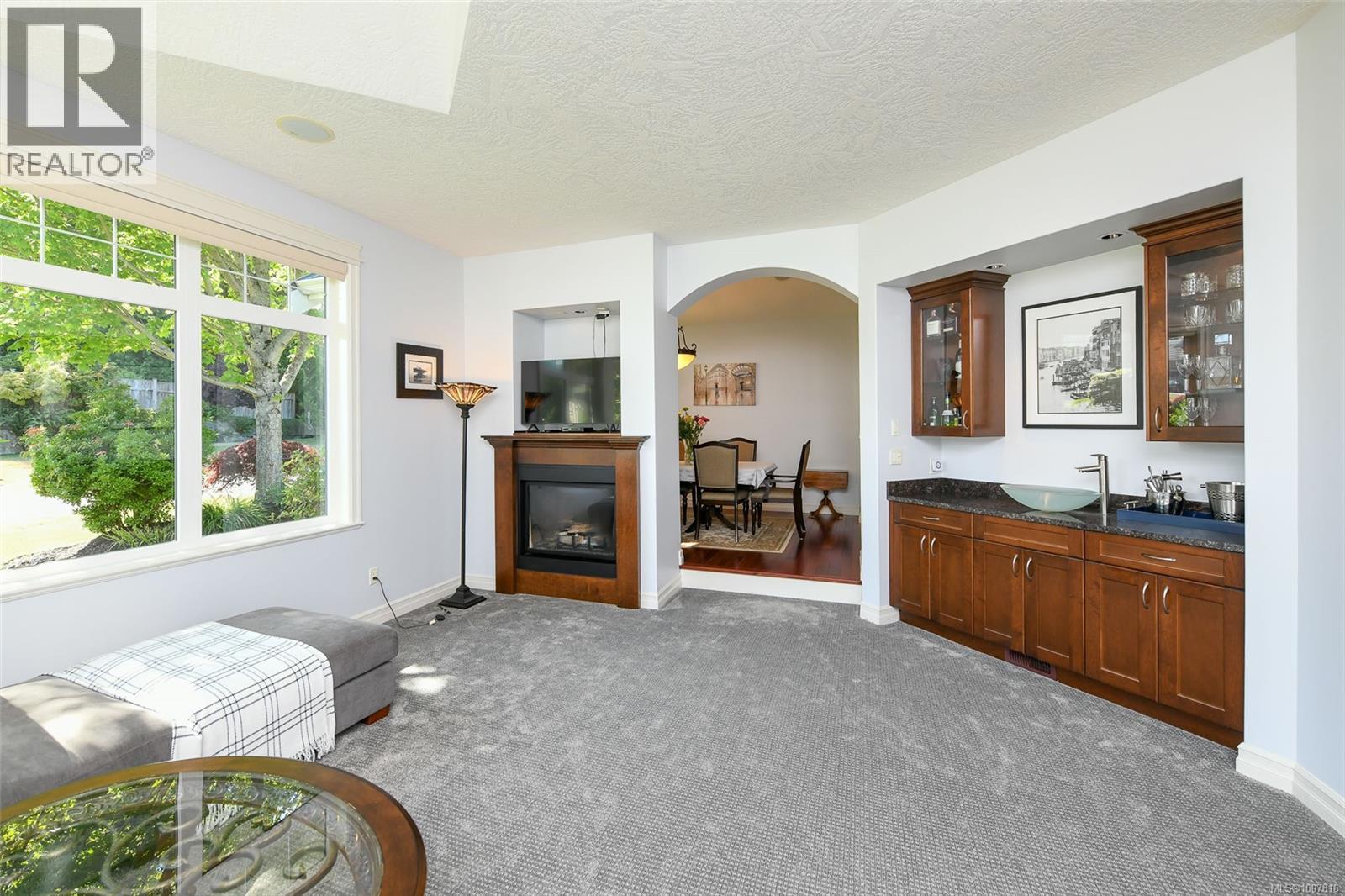 3300 Majestic Dr, Courtenay