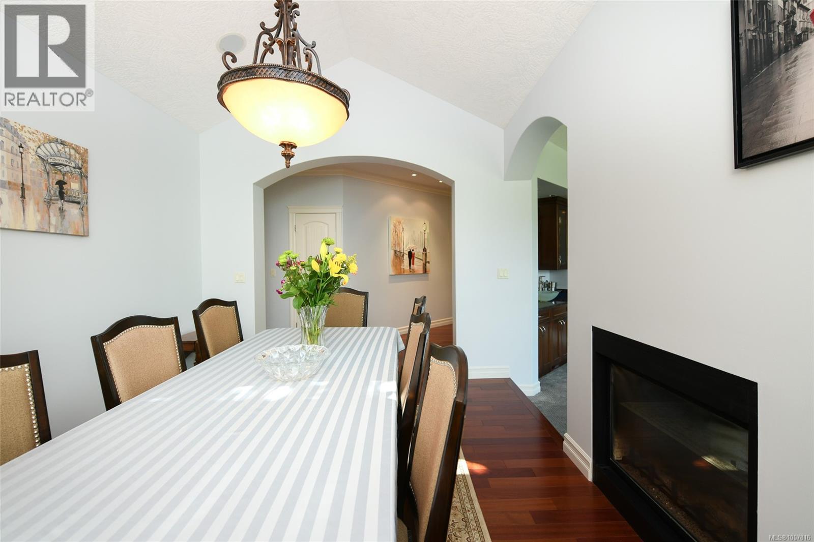 3300 Majestic Dr, Courtenay