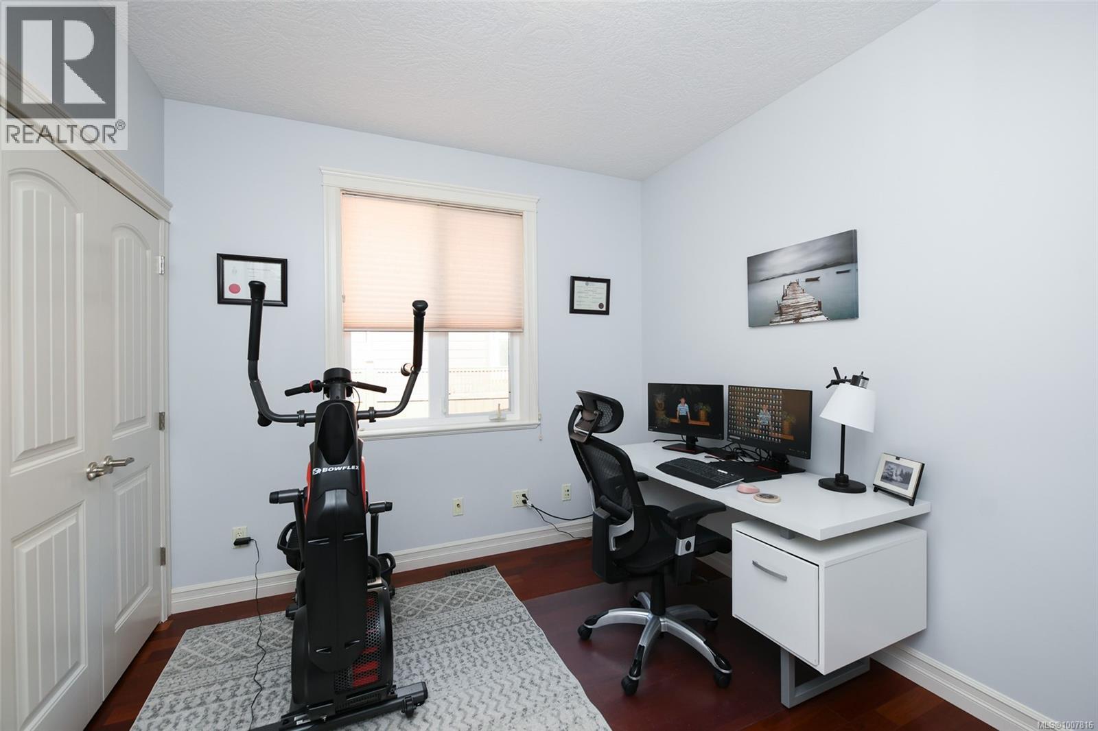 3300 Majestic Dr, Courtenay