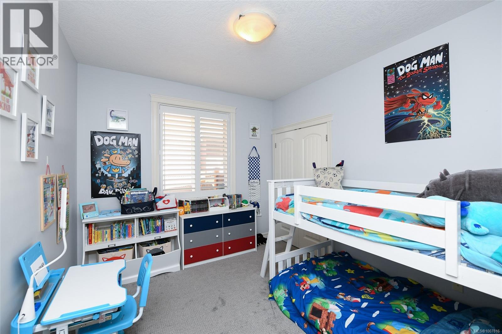 3300 Majestic Dr, Courtenay