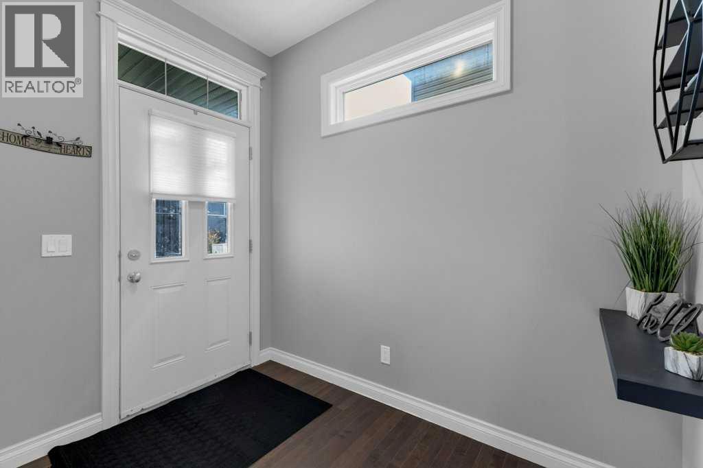 Photo 25 of 209 Evanspark Gardens Nw, Calgary AB
