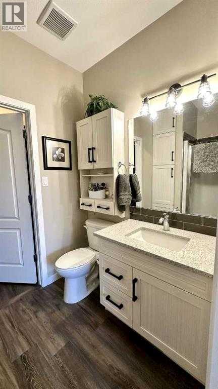 Photo 19 of 3 310 Northlander Bend W, Lethbridge AB