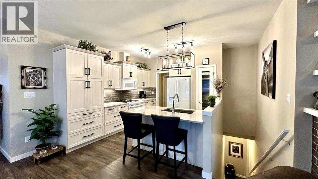 Photo 7 of 3 310 Northlander Bend W, Lethbridge AB