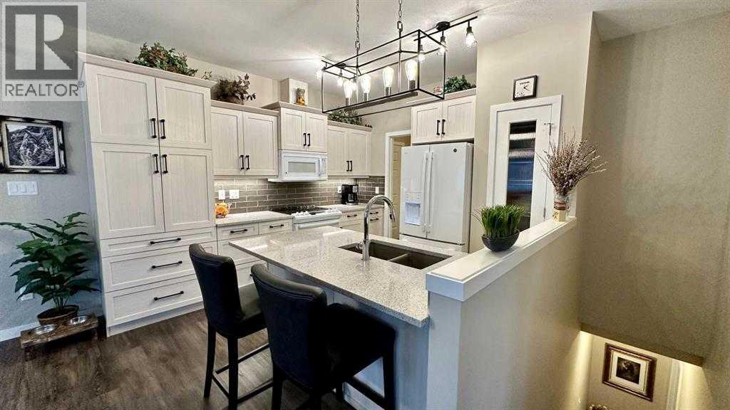Photo 8 of 3 310 Northlander Bend W, Lethbridge AB