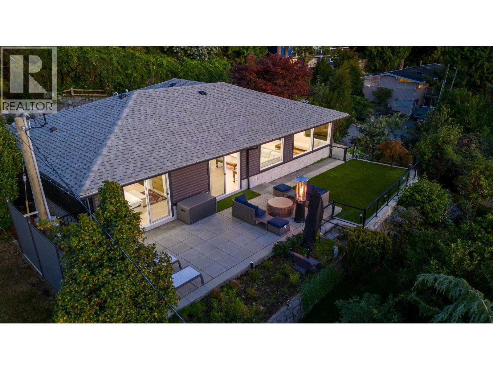 Photo 22 of 3812 Dalkeith Drive, North Vancouver BC