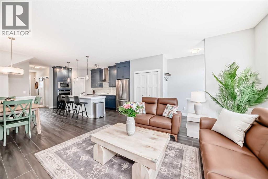 Photo 21 of 1073 Chinook Gate Heath Sw, Airdrie AB
