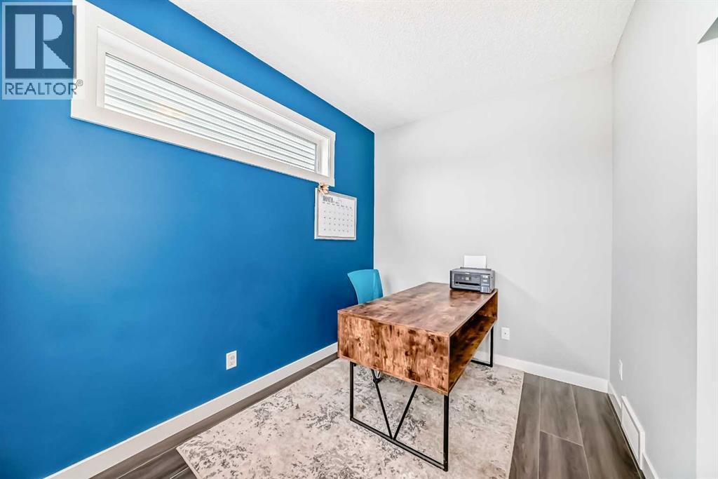Photo 4 of 1073 Chinook Gate Heath Sw, Airdrie AB
