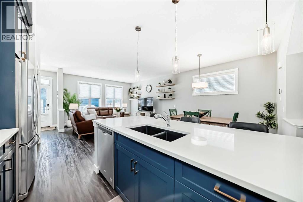 Photo 11 of 1073 Chinook Gate Heath Sw, Airdrie AB