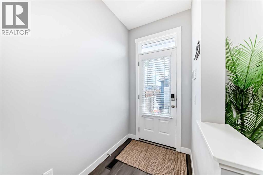 Photo 24 of 1073 Chinook Gate Heath Sw, Airdrie AB