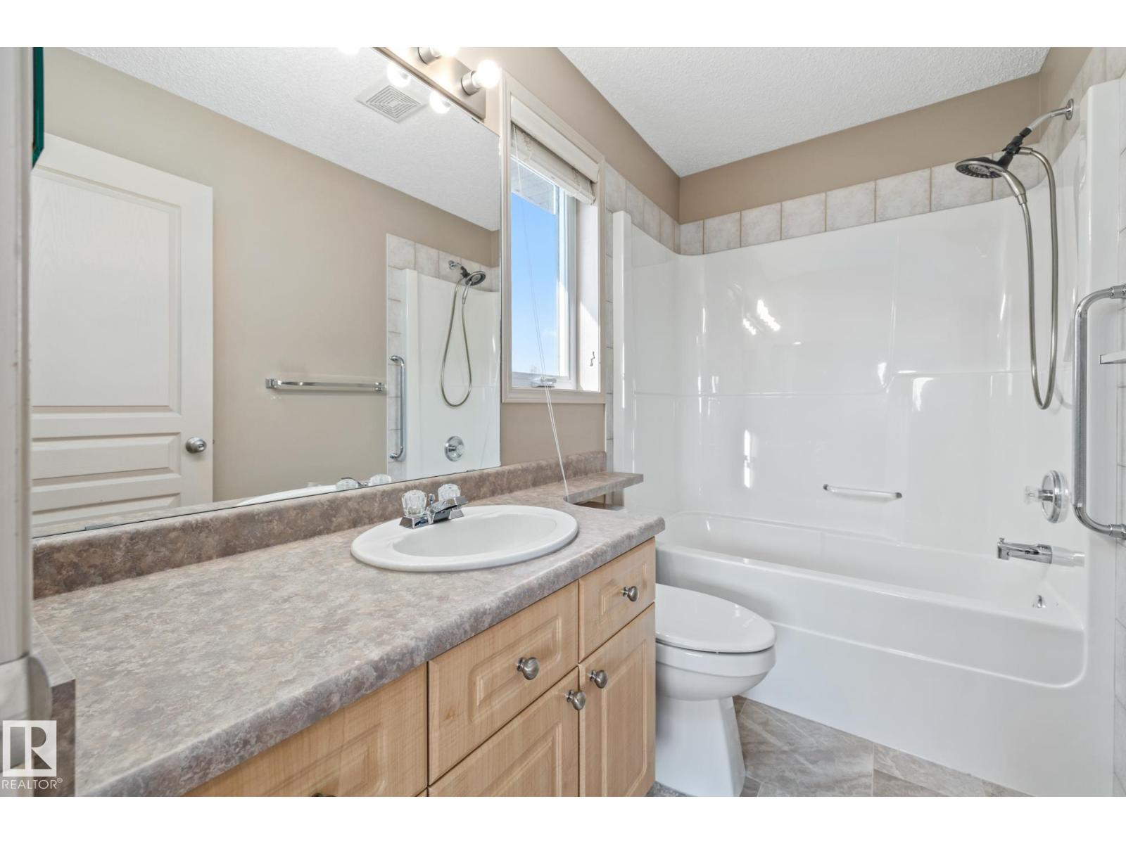 Photo 36 of 5011 190 A St Nw, Edmonton AB