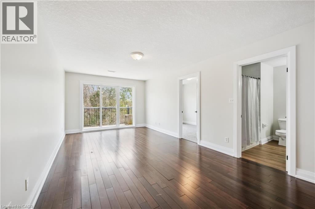 Photo 16 of 45 Cedarhill Crescent Unit 12 D, Kitchener ON