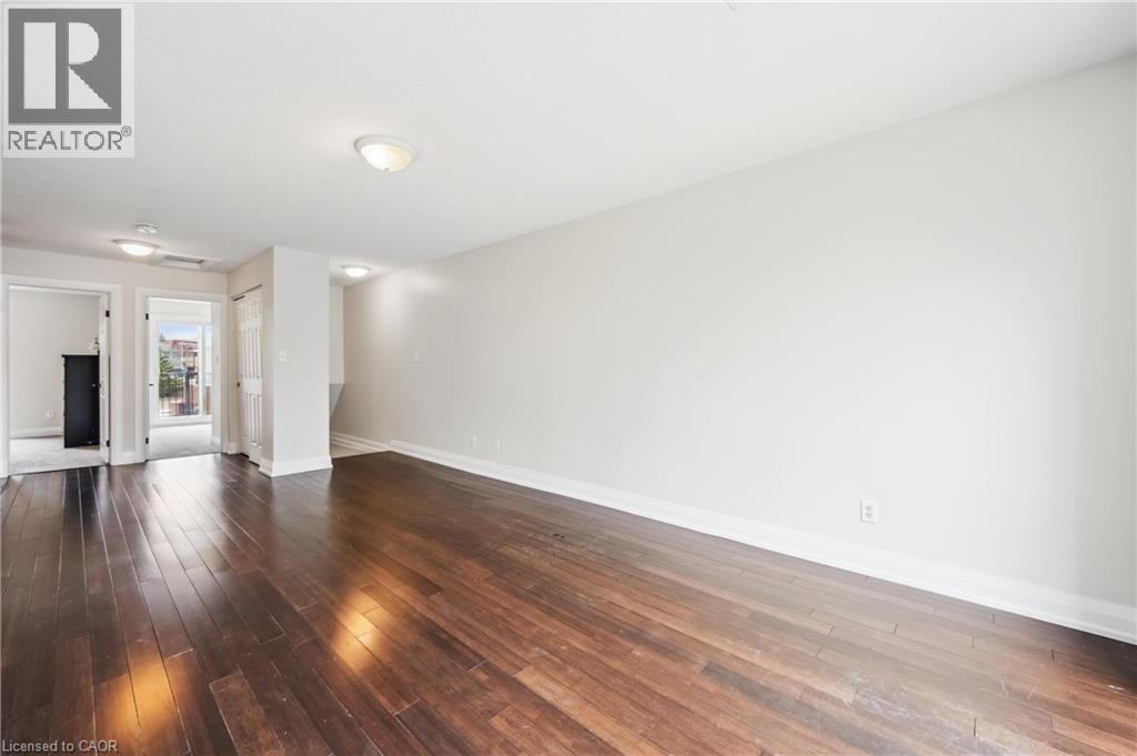 Photo 22 of 45 Cedarhill Crescent Unit 12 D, Kitchener ON