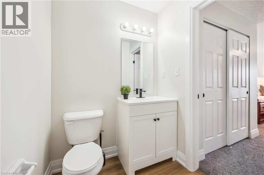 Photo 26 of 45 Cedarhill Crescent Unit 12 D, Kitchener ON