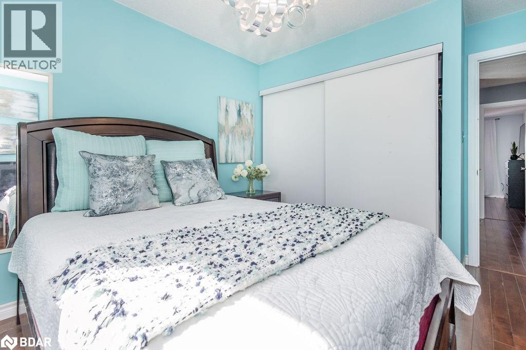 Photo 28 of 16 Bartor Boulevard, Barrie ON