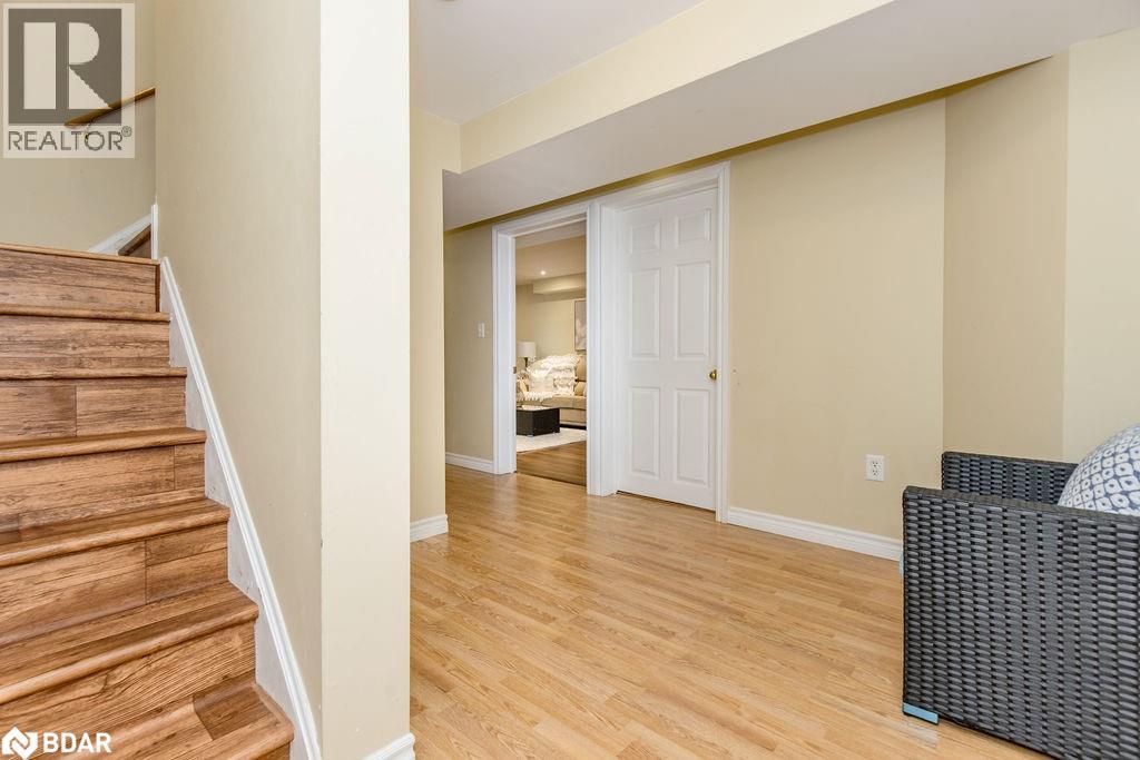 Photo 33 of 16 Bartor Boulevard, Barrie ON