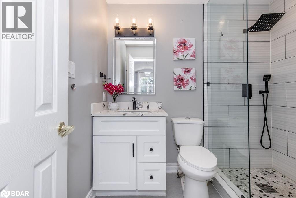 Photo 24 of 16 Bartor Boulevard, Barrie ON
