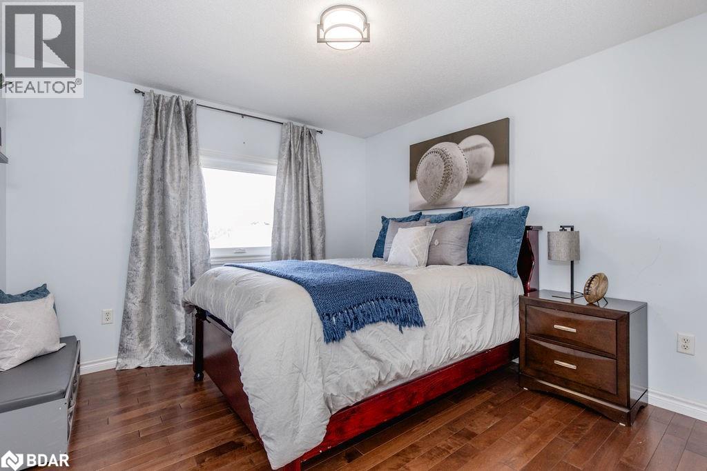 Photo 29 of 16 Bartor Boulevard, Barrie ON