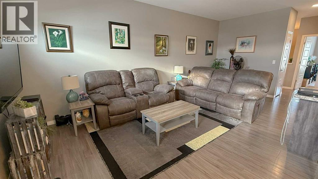 Photo 25 of 38 50 Athens Road, Blackfalds AB